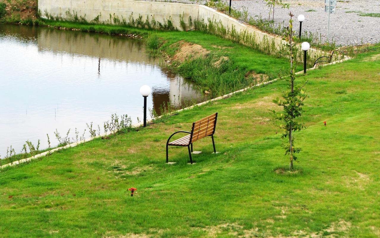 Park Hotel Eagle Stone 코프리브시티차 외부 사진